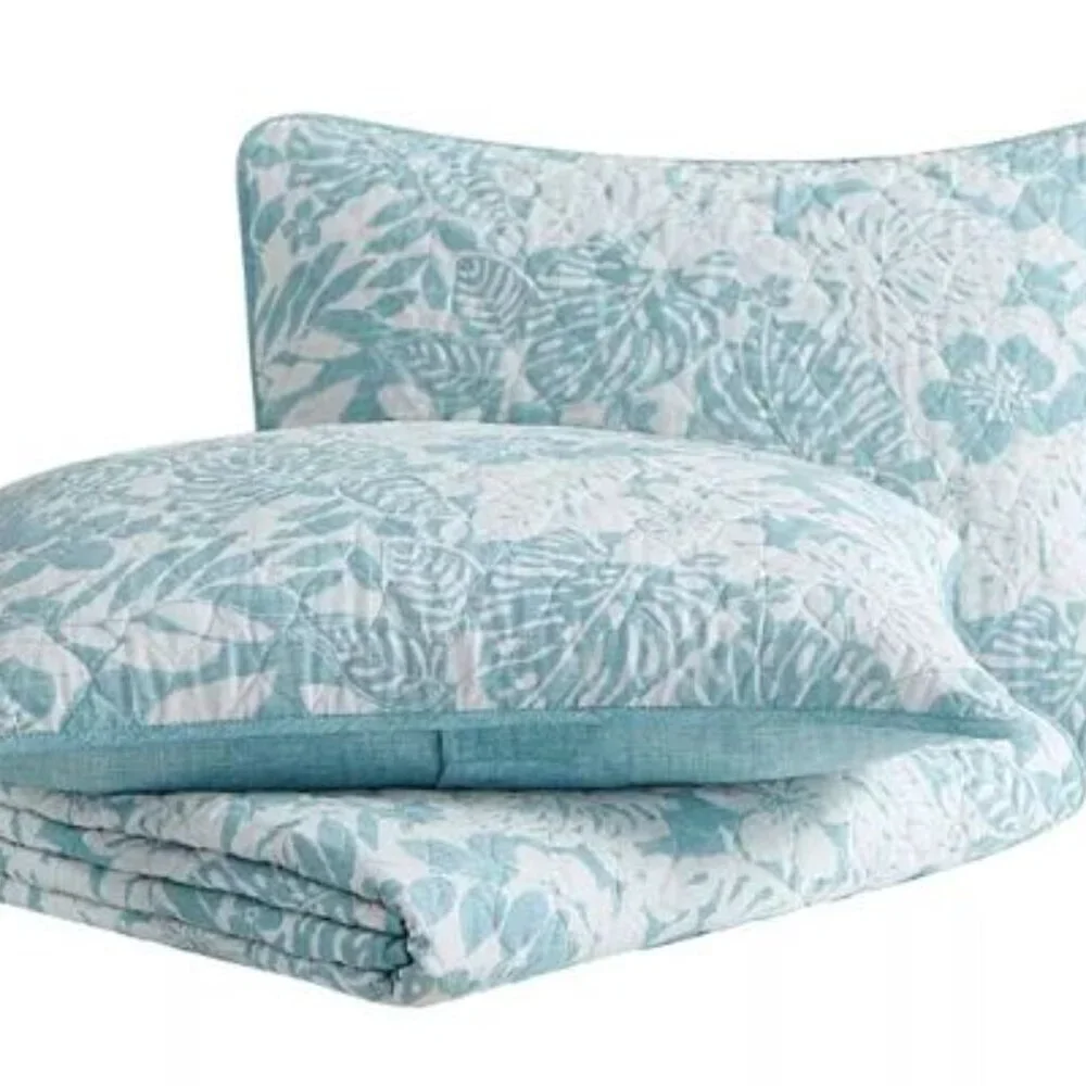 Tommy Bahama Laguna Beach Twin Quilt Set in Blue and White  - NWT